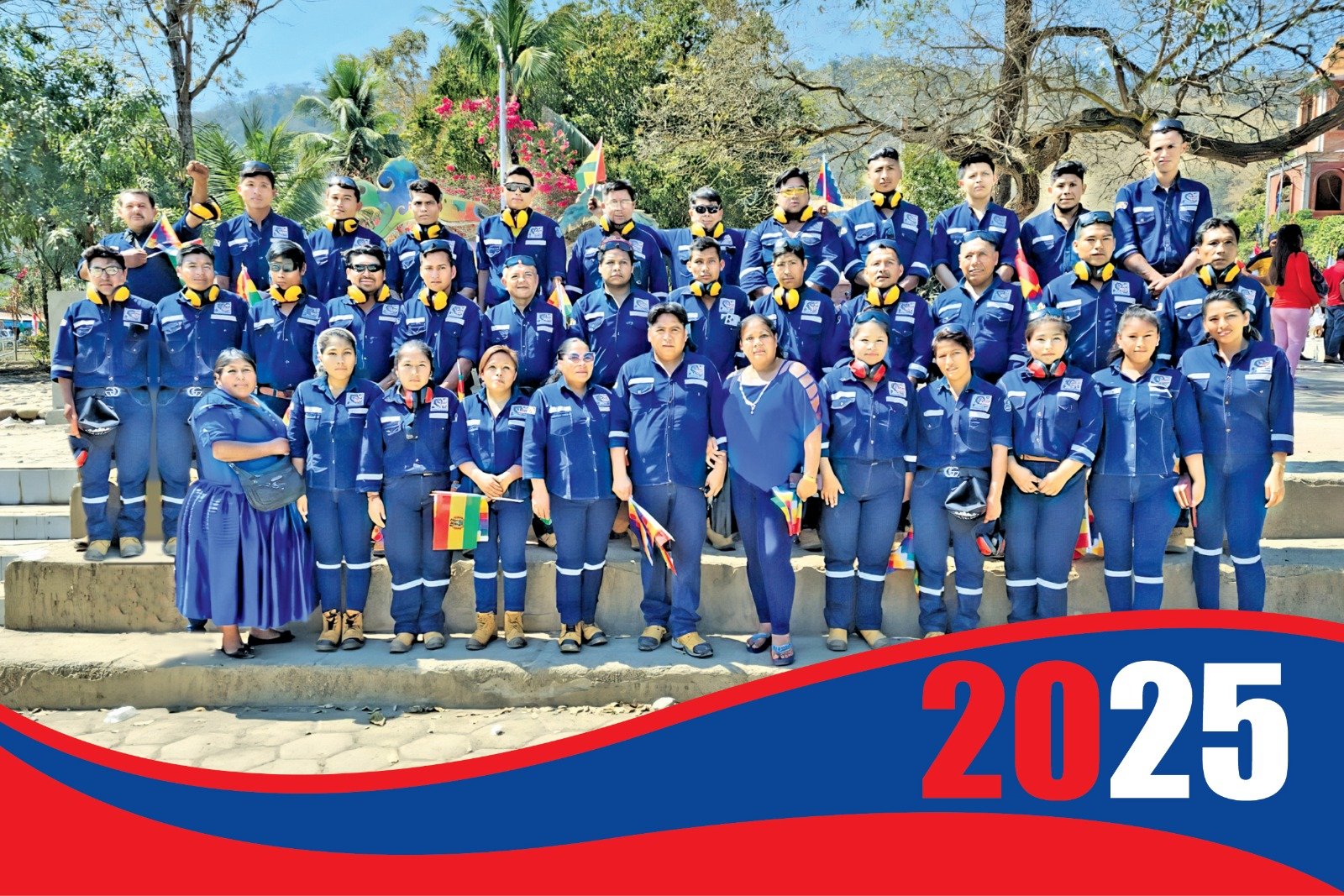 Maquinaria de la empresa Yusmar Coca en funcionamiento